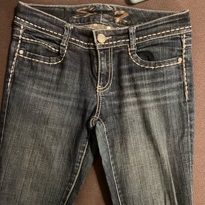 Blue seven jeans. Size 28 woman’s